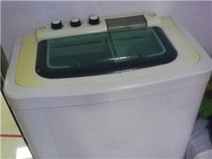 小鸭洗衣机，没怎么用，一直放着了，200元自提